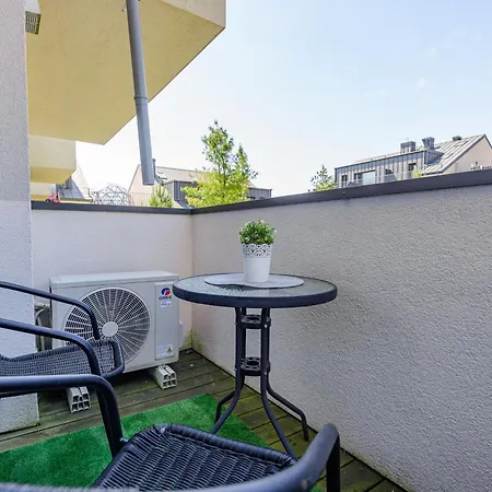 Diana アパート *